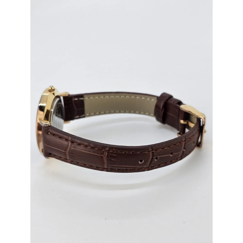 Daniel Wellington Women's Watch 32MM Black Dial NEW Leather Bands NEW Battery